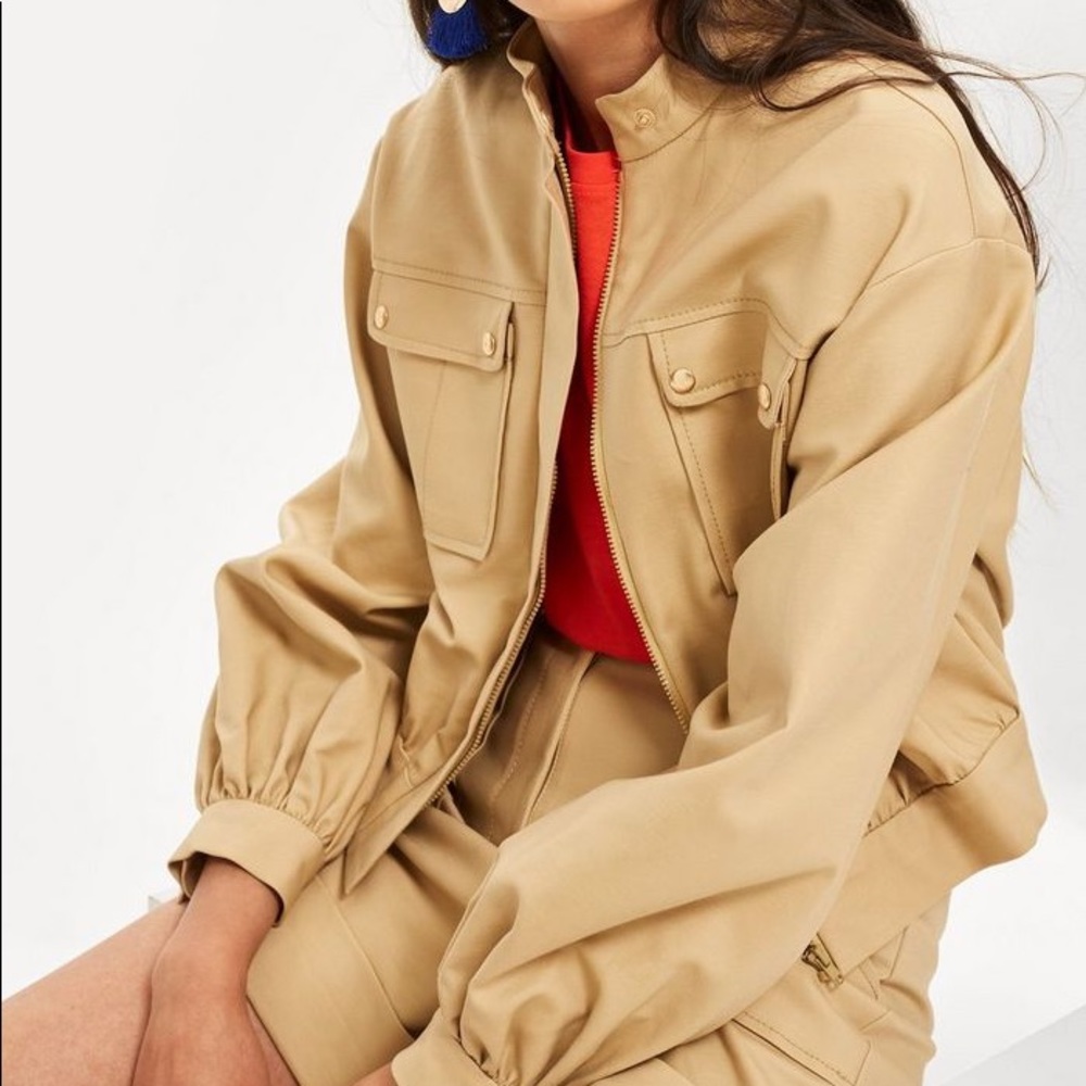 NWT Topshop women patch pocket crop jacket size 2